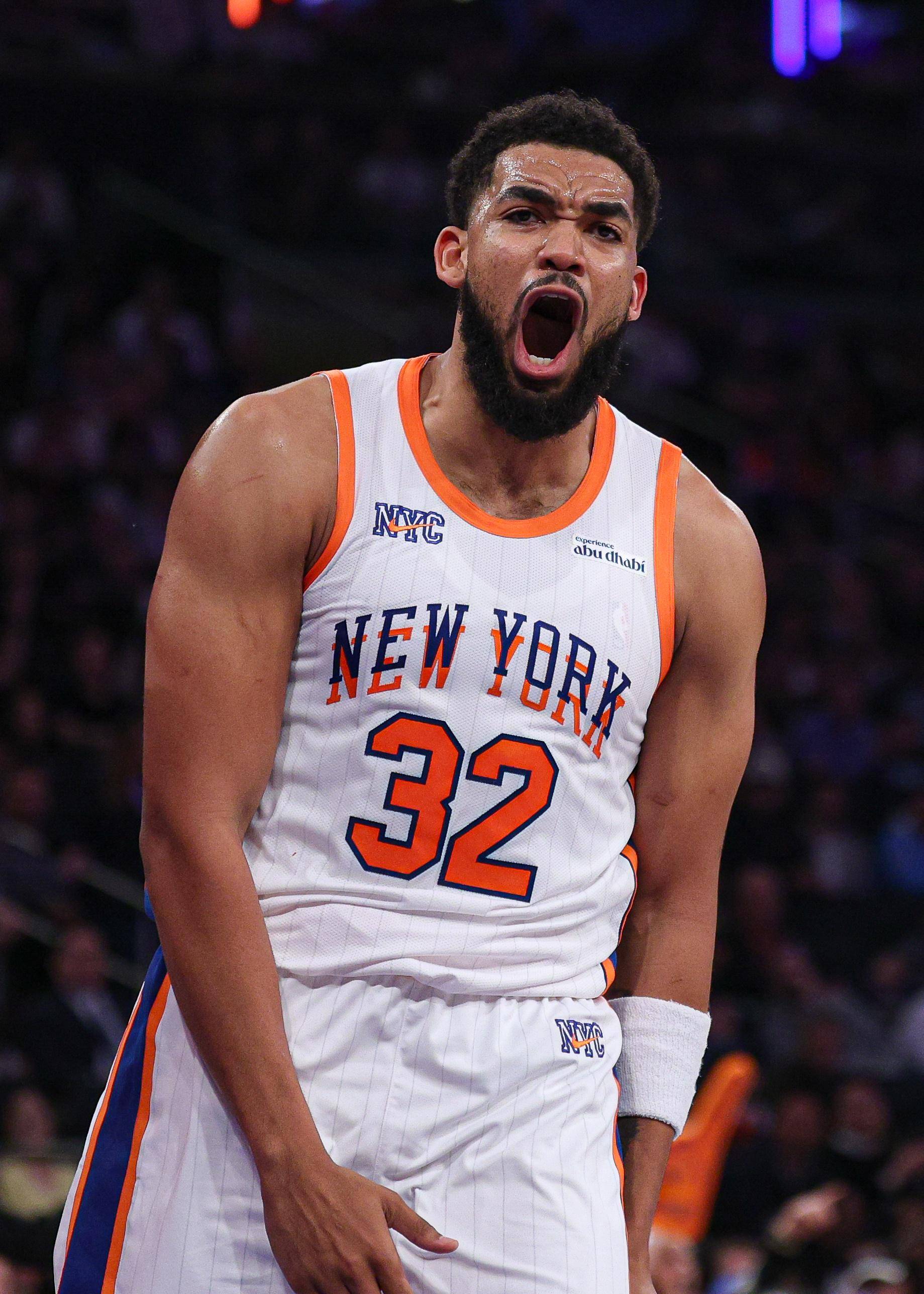 开云体育教练-尼克斯惜败热火，球队表现令人期待