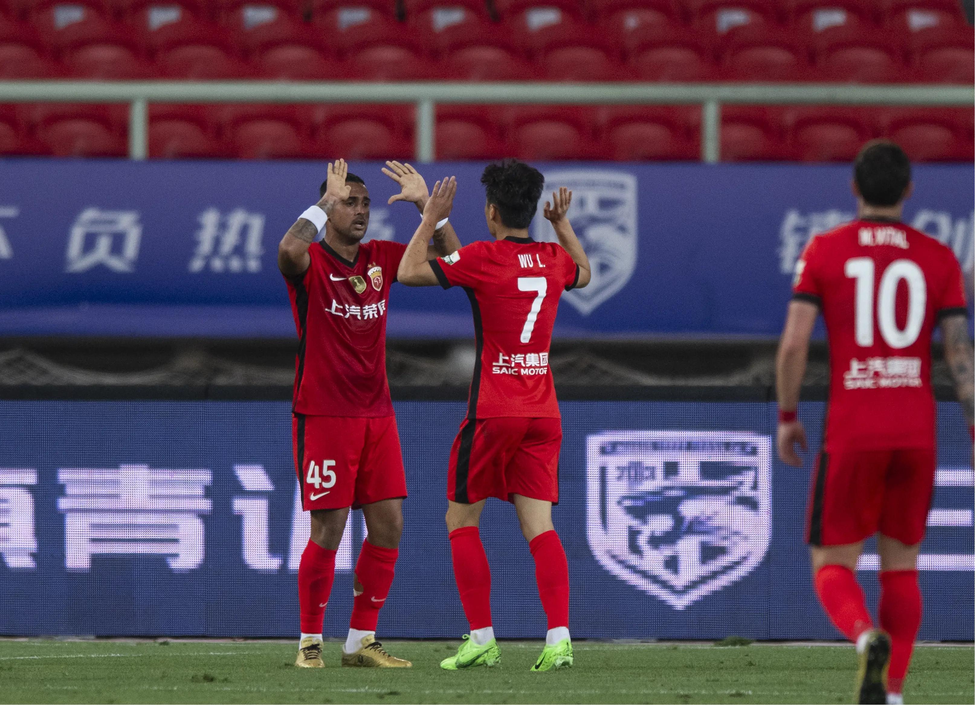 苏宁坚定备战亚冠比赛，锁定晋级次回合机会