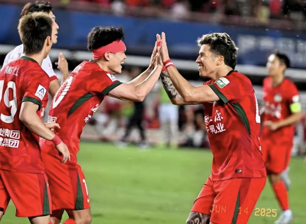 关于权健客场告捷，球队迈向中超巅峰的信息