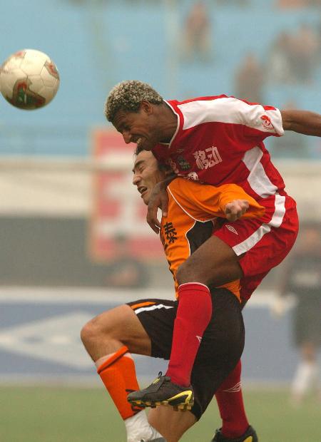 关于河南建业队力压对手，夺得关键胜利的信息