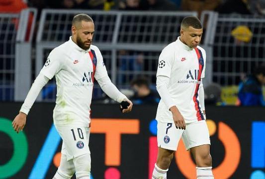 冷酷一击!对手精准进球得分 冷酷一击!对手精准进球得分