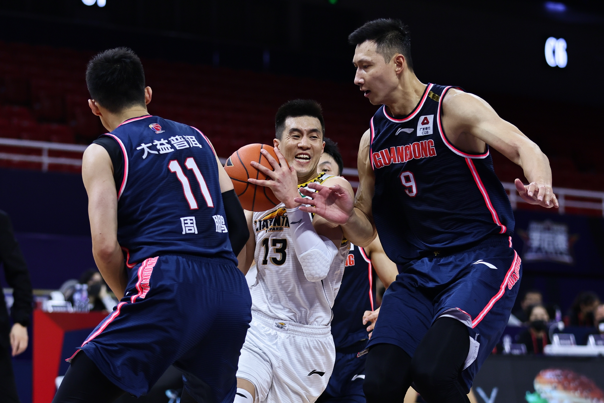 开云体育官网app-多国选手实现突破,领先他人一步